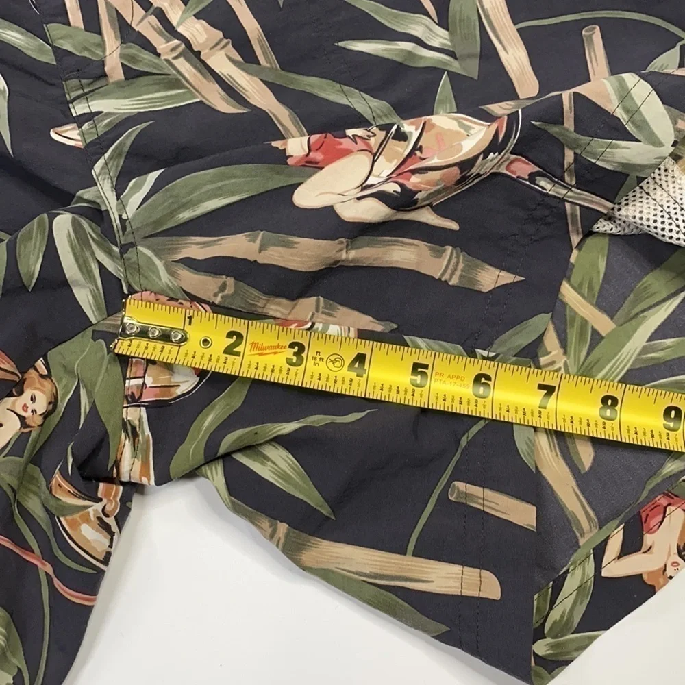 Vintage 90's Tommy Bahama Cocktail Lady Hawaiian Lined Swim Shorts Size Large